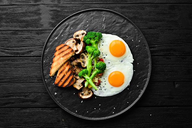 La importancia de un desayuno de dieta Paleo | Retos